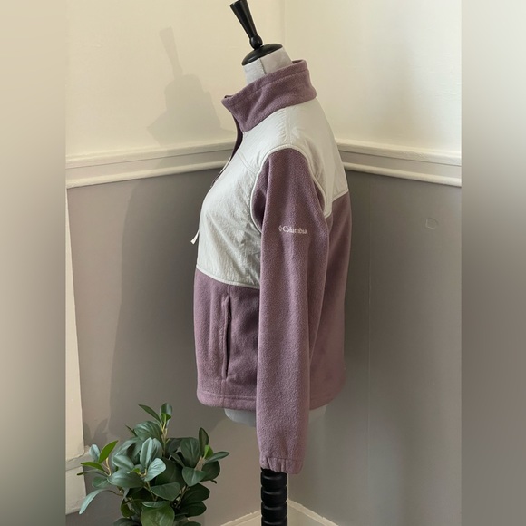 Columbia Mauve and Cream Zip Up Sweater Jacket - Picture 4 of 10
